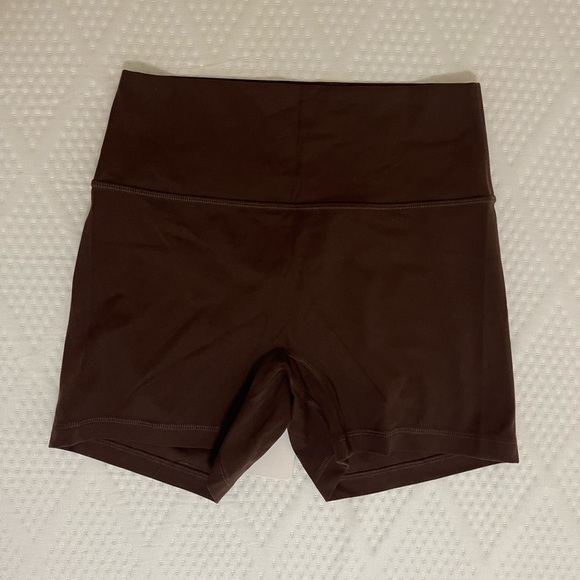 NEW CRZ YOGA Brown Women's Shorts (small) - Picture 1 of 3